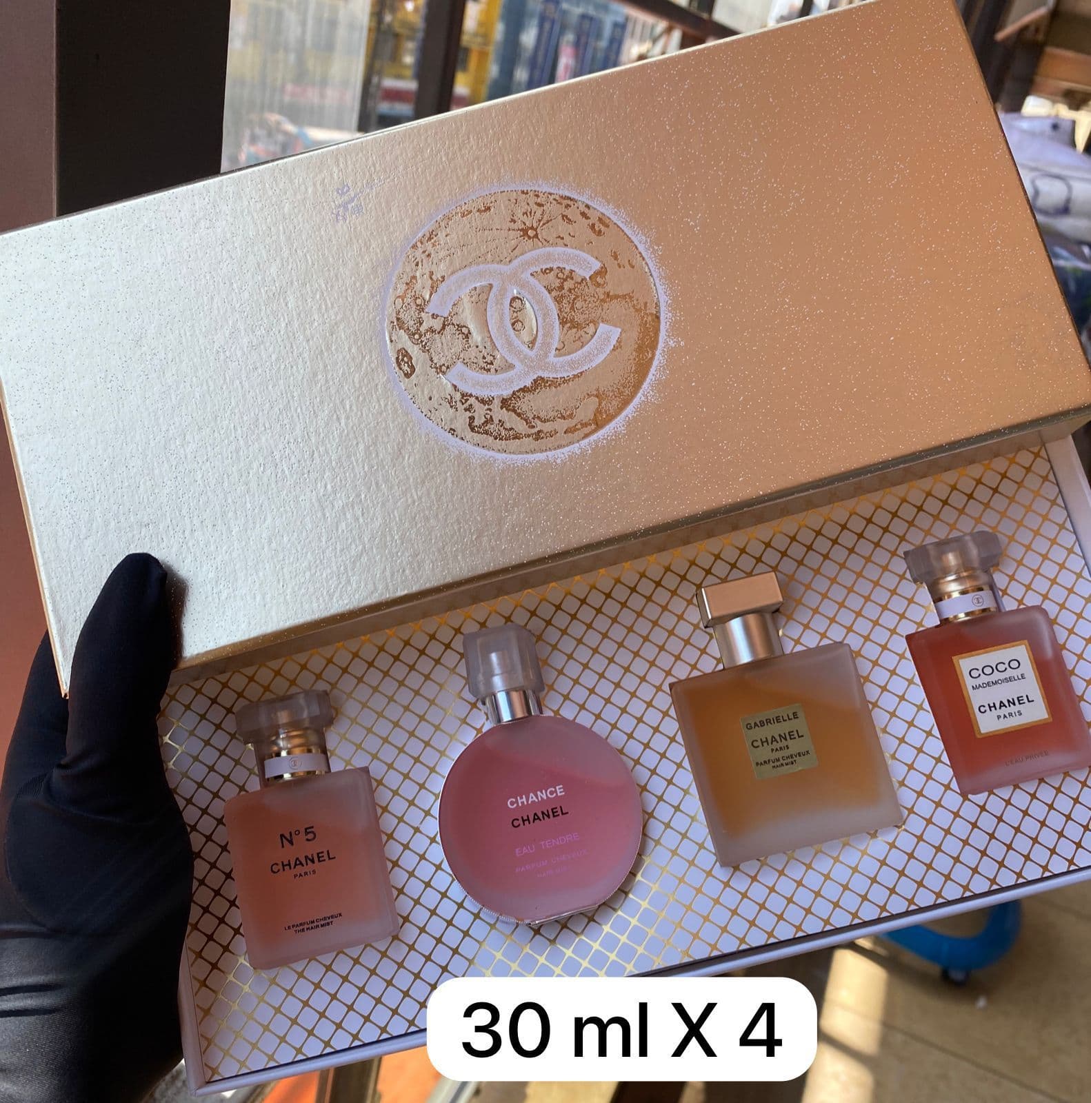 Designer perfume package 