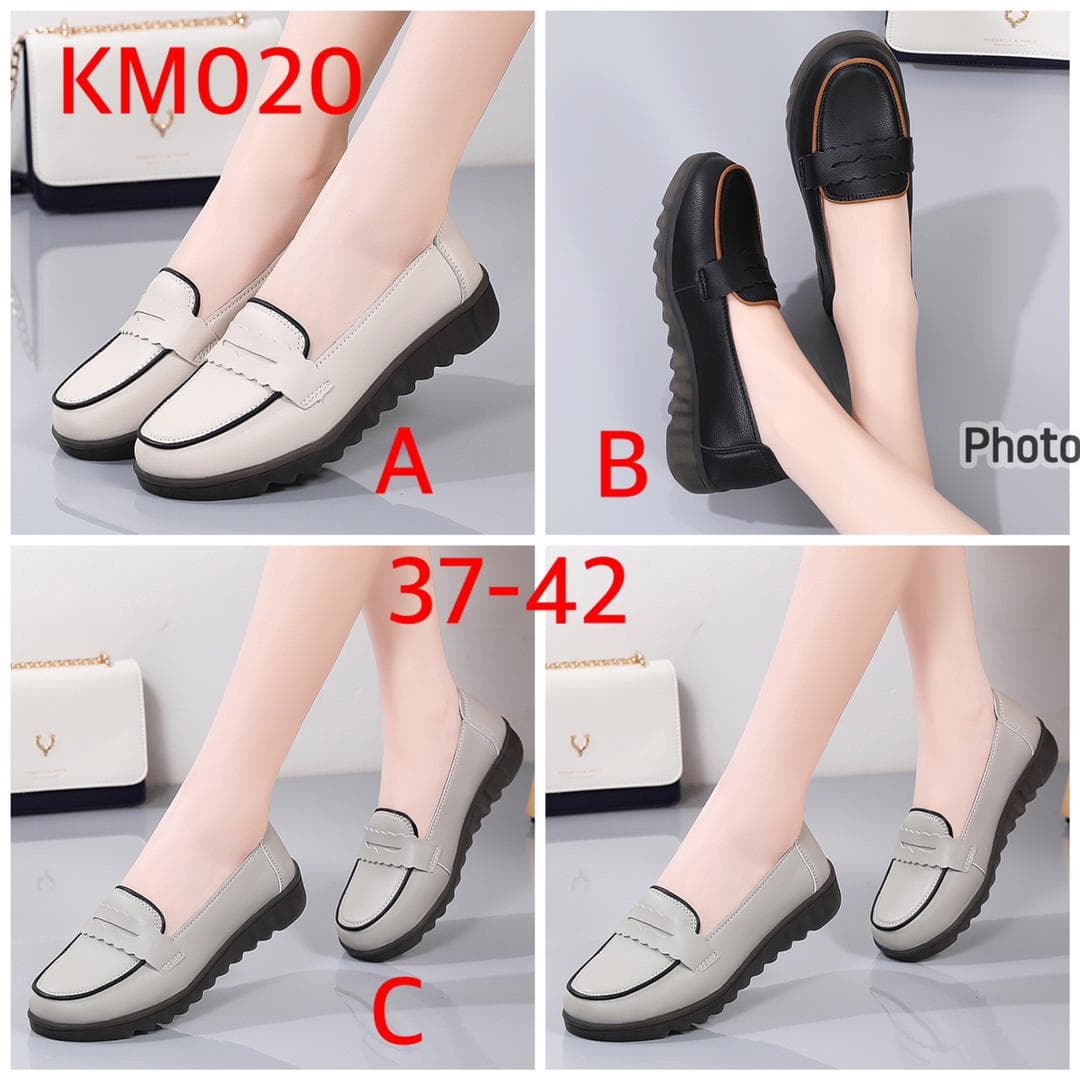 Ladies leather loafers